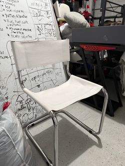 Leather white chairs for dinning table (6 of them)