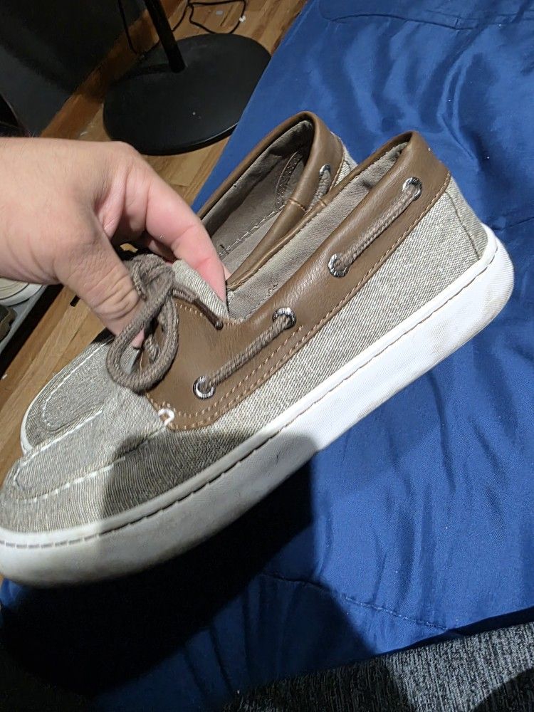 Shoes..Sperry, Levy...