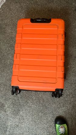Hardshell suitcase