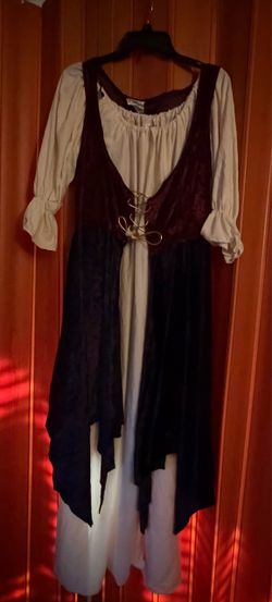 Medieval Renaissance Costume Dress Set - Tavern Lady