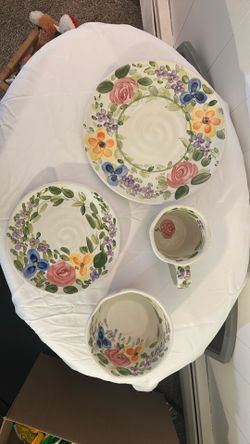 Vintage 10 piece dinner set