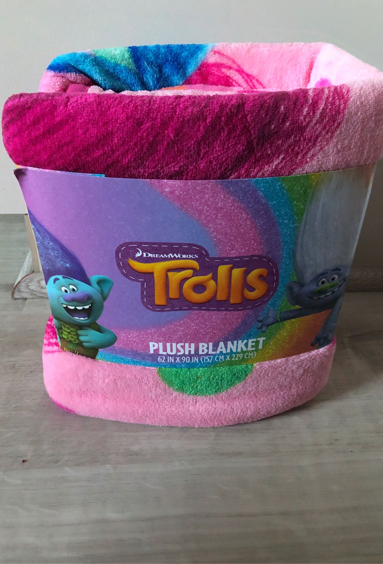 Trolls plush blanket