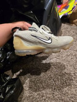 Nike vapormax size 6y
