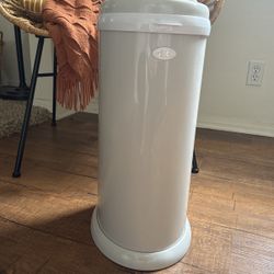 Ubbi Diaper Pail