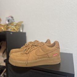 Nike Air Force 1 Supreme 