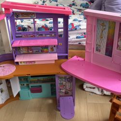 Doll House (about 2.5 Feet High)