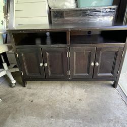 TV Stand. Amazing price!!