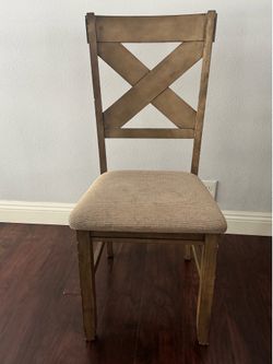 Dining chairs x4