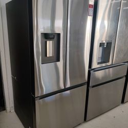 New Samsung - 22 cu. ft. 3-Door French Door Smart Refrigerator with External Water Dispenser - Stain