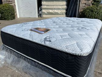 Brand new king and Cal king size mattress & box spring with free home delivery 🚚