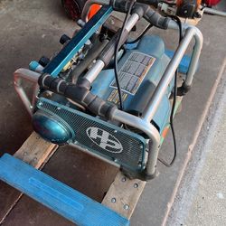 Makita  Ac310h Hp Air compressor 