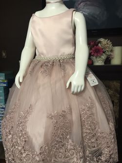 Vestidos de niña
