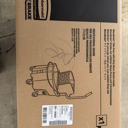 Cintas WaveBrake Mop Bucket Combo