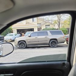 24" Rims Snow Flakes With  33" Mud Tires