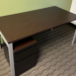 OFFICE TABLES…….                     COMPUTER TABLES