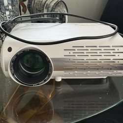 YABER Y30 Led Projector