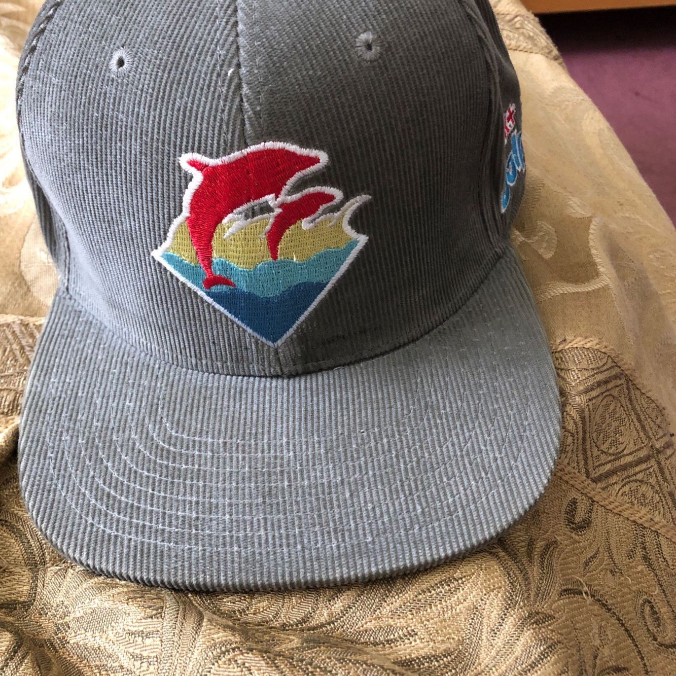 Pink dolphin hat W/Shirt