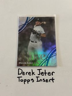 Derek Jeter New York Yankees Hall of Fame Shortstop Topps Short Print Insert Card.