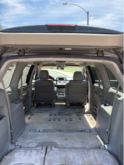 hauler camper honda odyssey EX-luxury