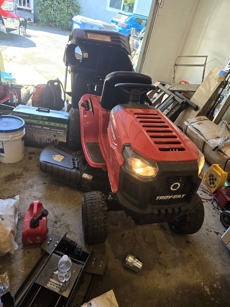 Troy Bilt Riding Mower