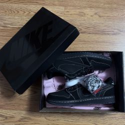 Jordan 1 Low Black Phantom Travis Scott 