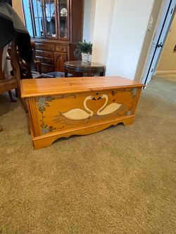 Lane Cedar Chest
