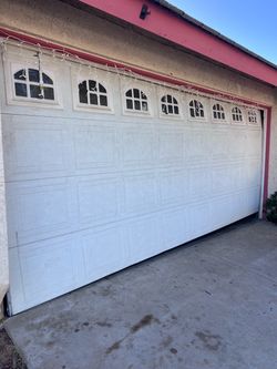 Garage doors springs