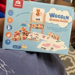 Wooden reading blocks