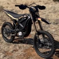 Surron Ultra Bee 2024