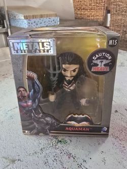 Jada 4ich metal Batman  v Superman Aquaman  m15 figure