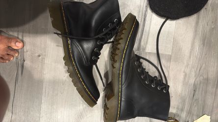 Doc Martens Luana (WOMENS US 11)