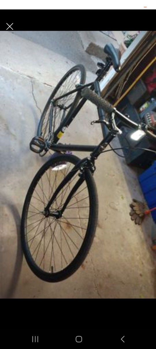 Schwinn 28inch Road Bike