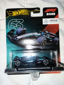 Hot Wheels Premium Mercedes F1 Team Diecast