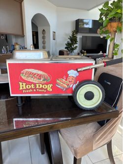 Hot dog stand