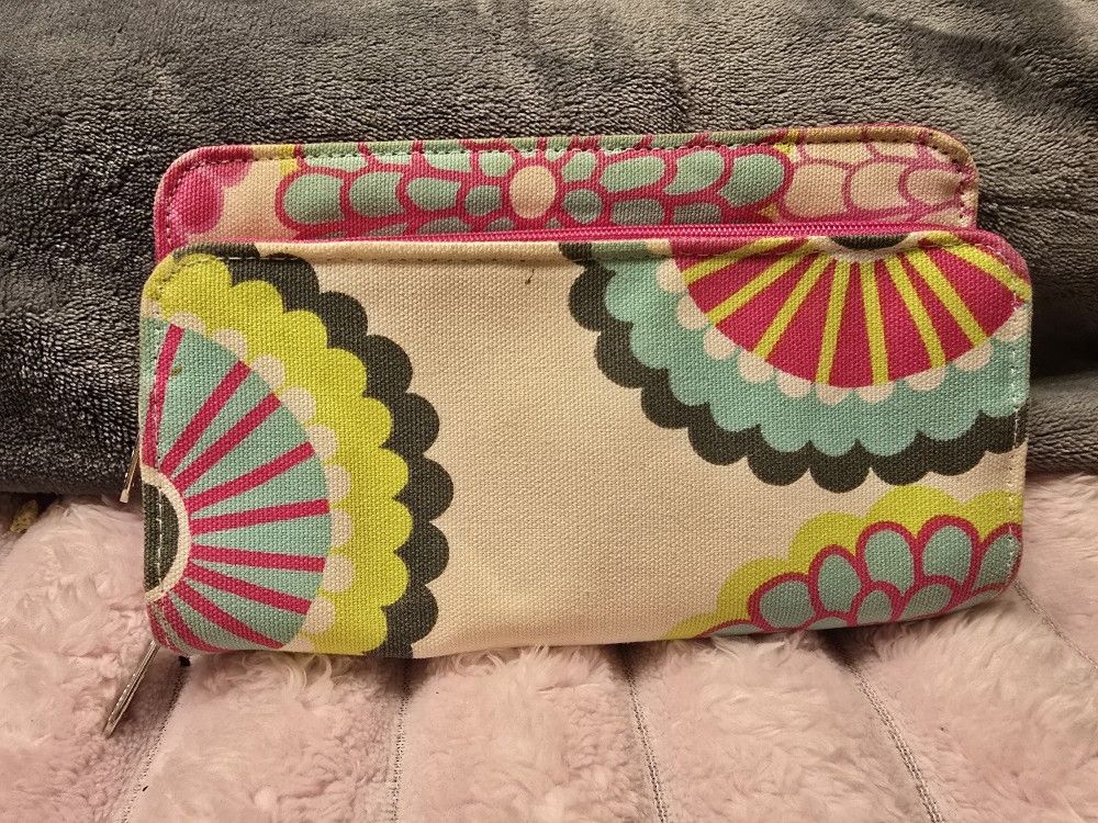 Thirty One Wallet