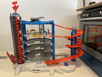 Hot Wheels Ultimate Garage