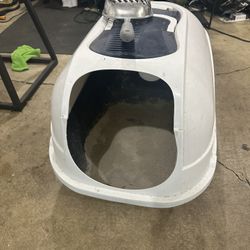 Cat Litter Box Free