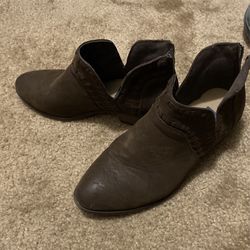 Women Boots
