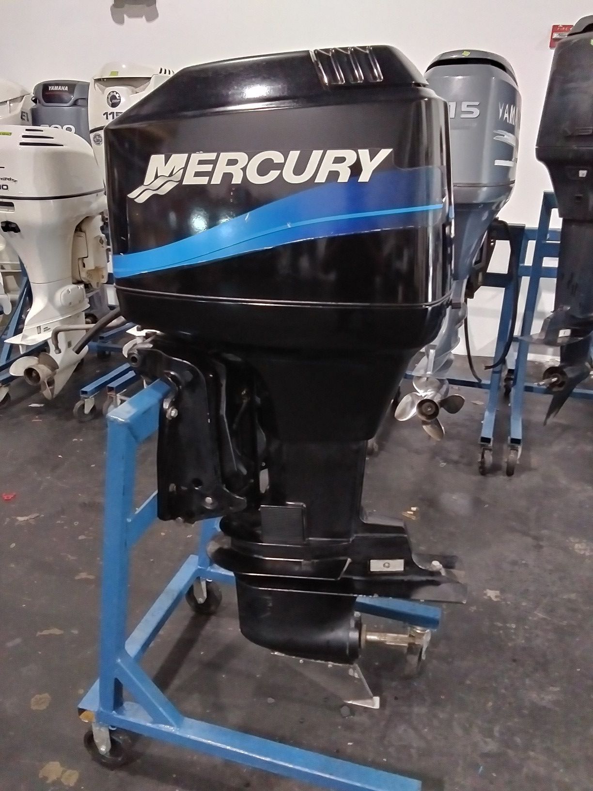 2001 Mercury 90 hp outboard motor 20in shaft
