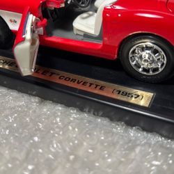 1:18 1957 Corvette Convertible – Red/White Diecast