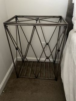 Hamper metal Iron
