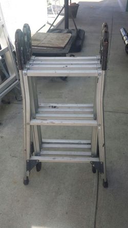 Aluminum ladder