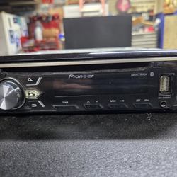 Pioneer DEH-X4900BT Car Stereo Receiver 