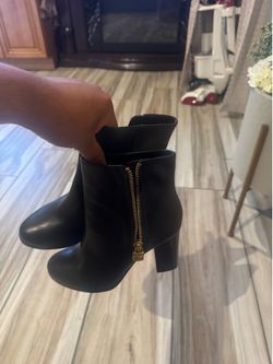 MK boots