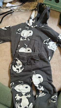 Peanuts snoopy size 2t