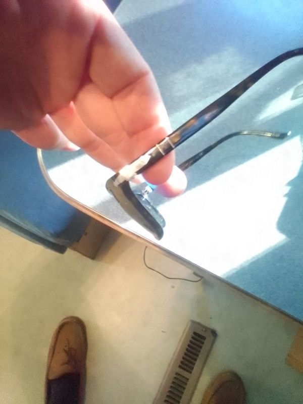Name Brand Sun Glasses