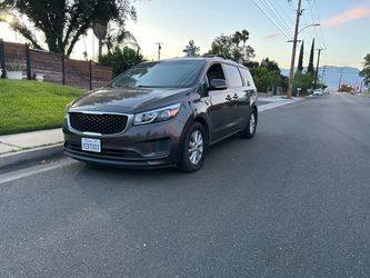 2016 Kia Sedona