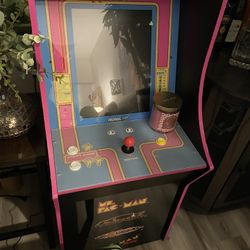 Mrs. Pac-Man Arcade Machine