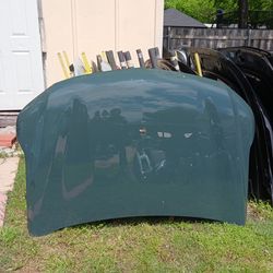 2021-2026 Chevy Tahoe O Suburban hood OEM