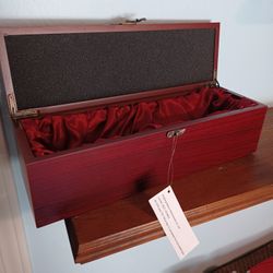 Cherrywood  Wine Box / Clasp